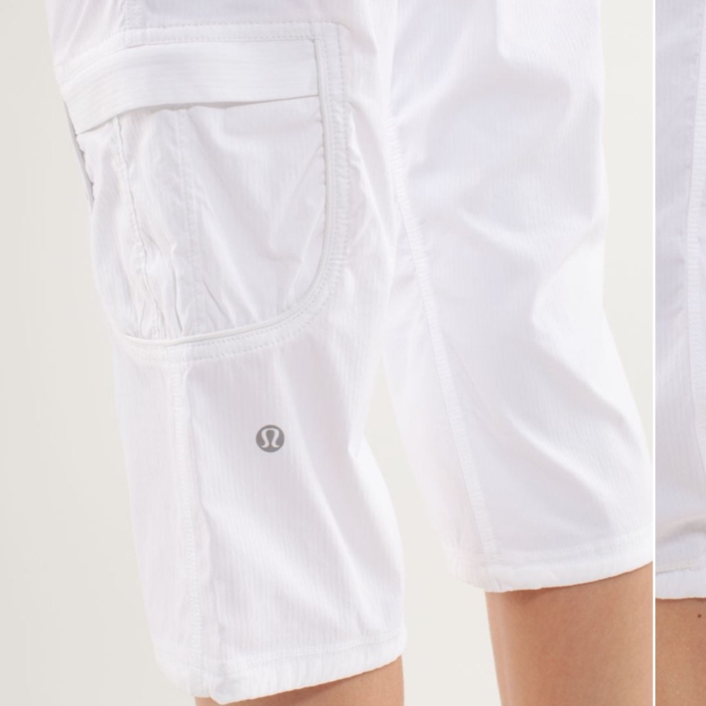 Lululemon Yoga Camp Crop